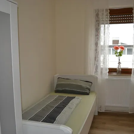 Guest house Highway2 *